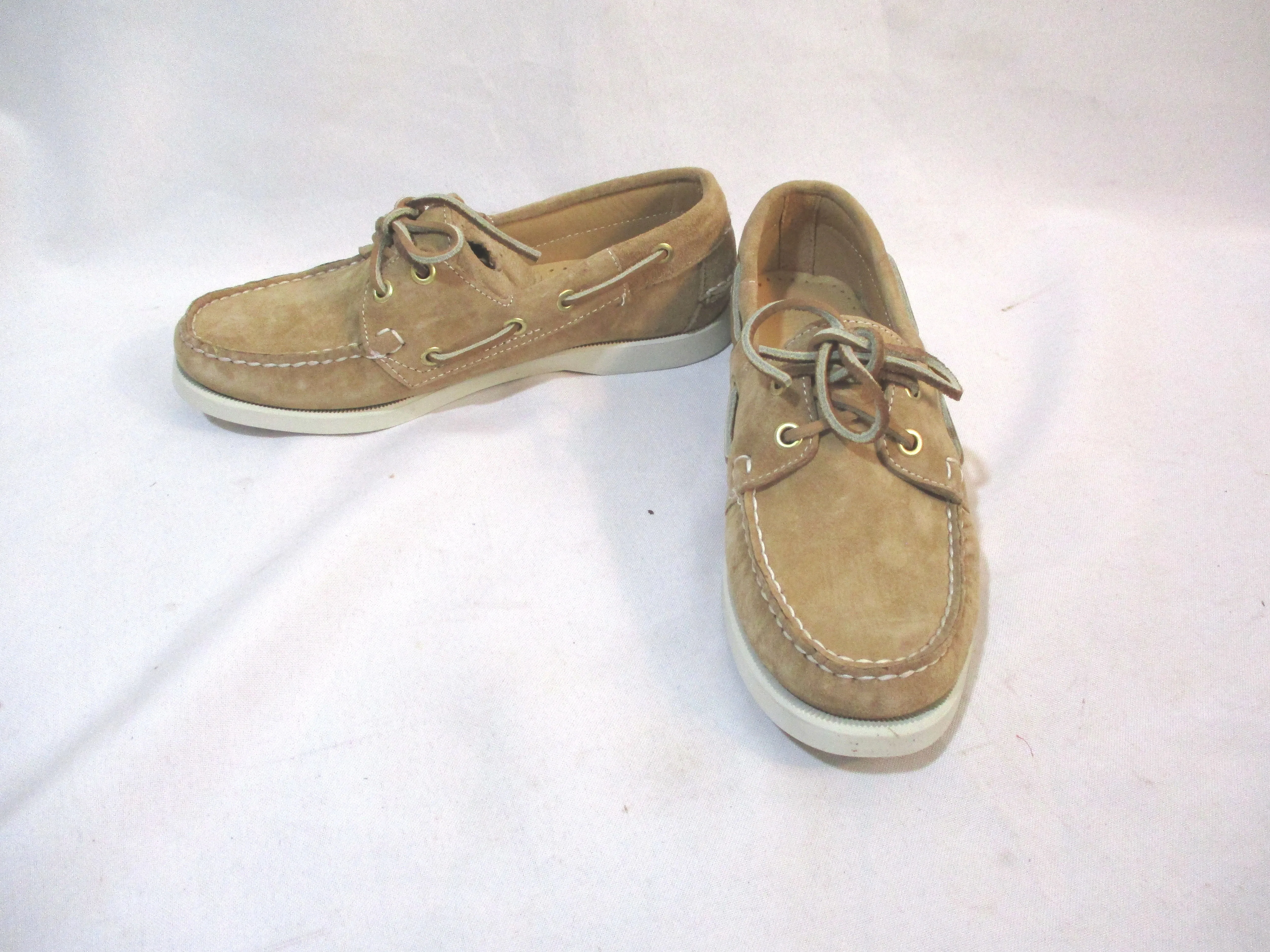 NEW SEBAGO DOCKSIDERS Mocs Boat Shoe Preppy SAND SUEDE 6