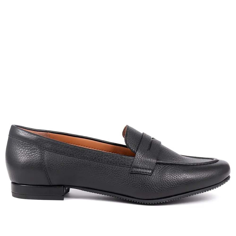 Synara Leather Loafers  - SYNARA / 325 771