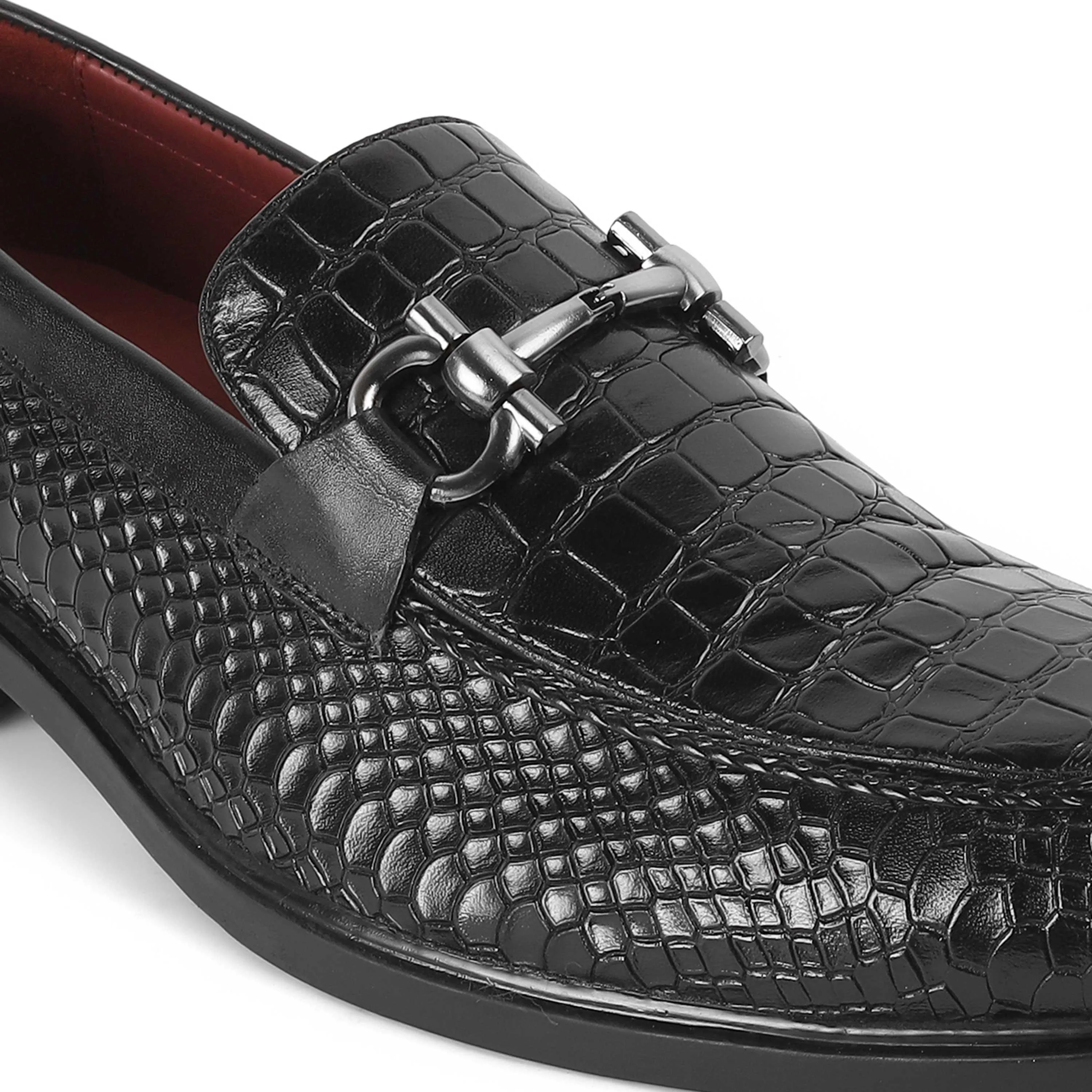 Tresmode Ro Black Men's Textured Leather Loafers