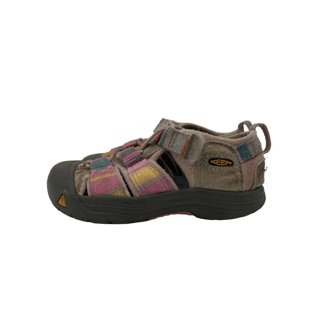 Velcro Closed Toe Hiking Shoes