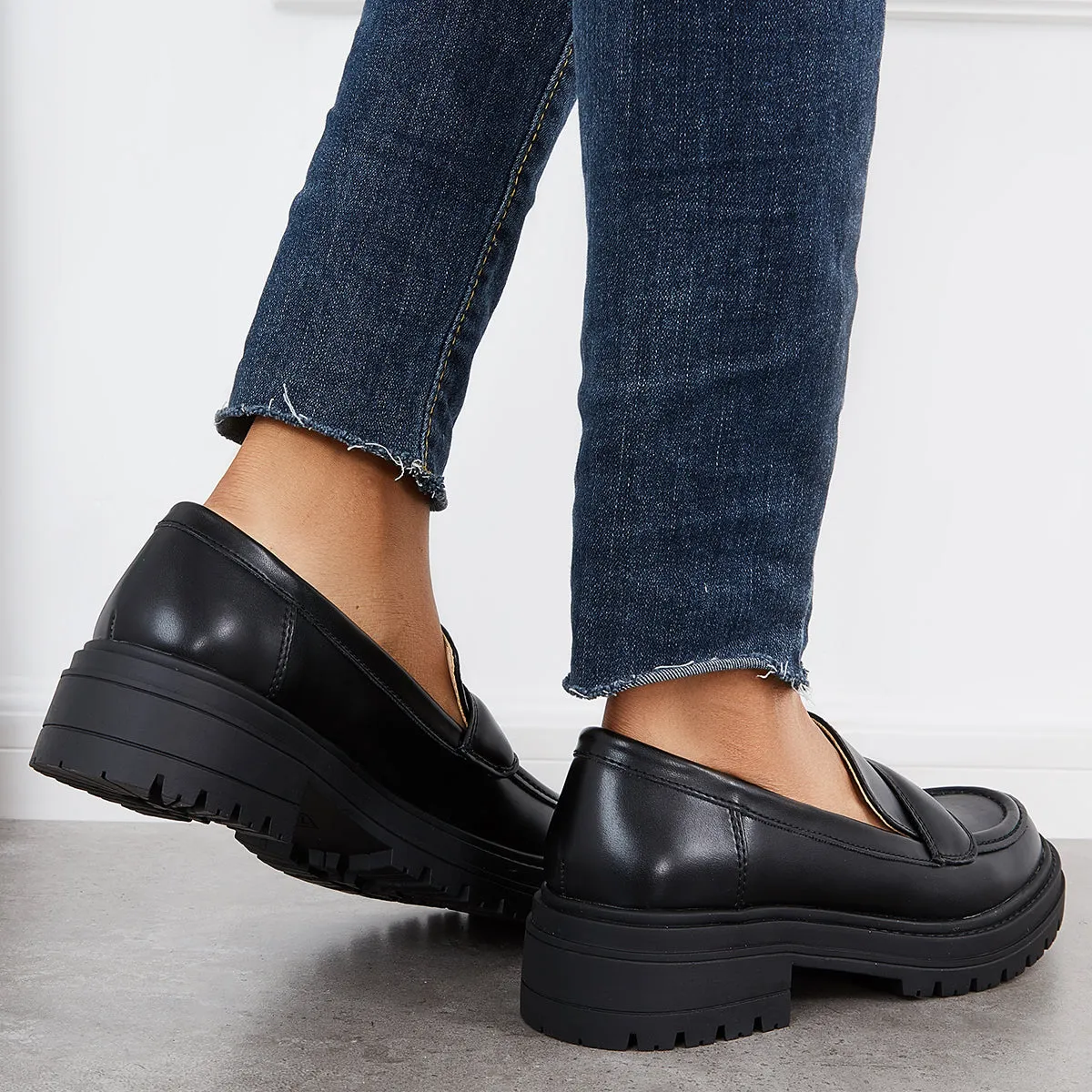 Women Round Toe Platform Vintage Loafers