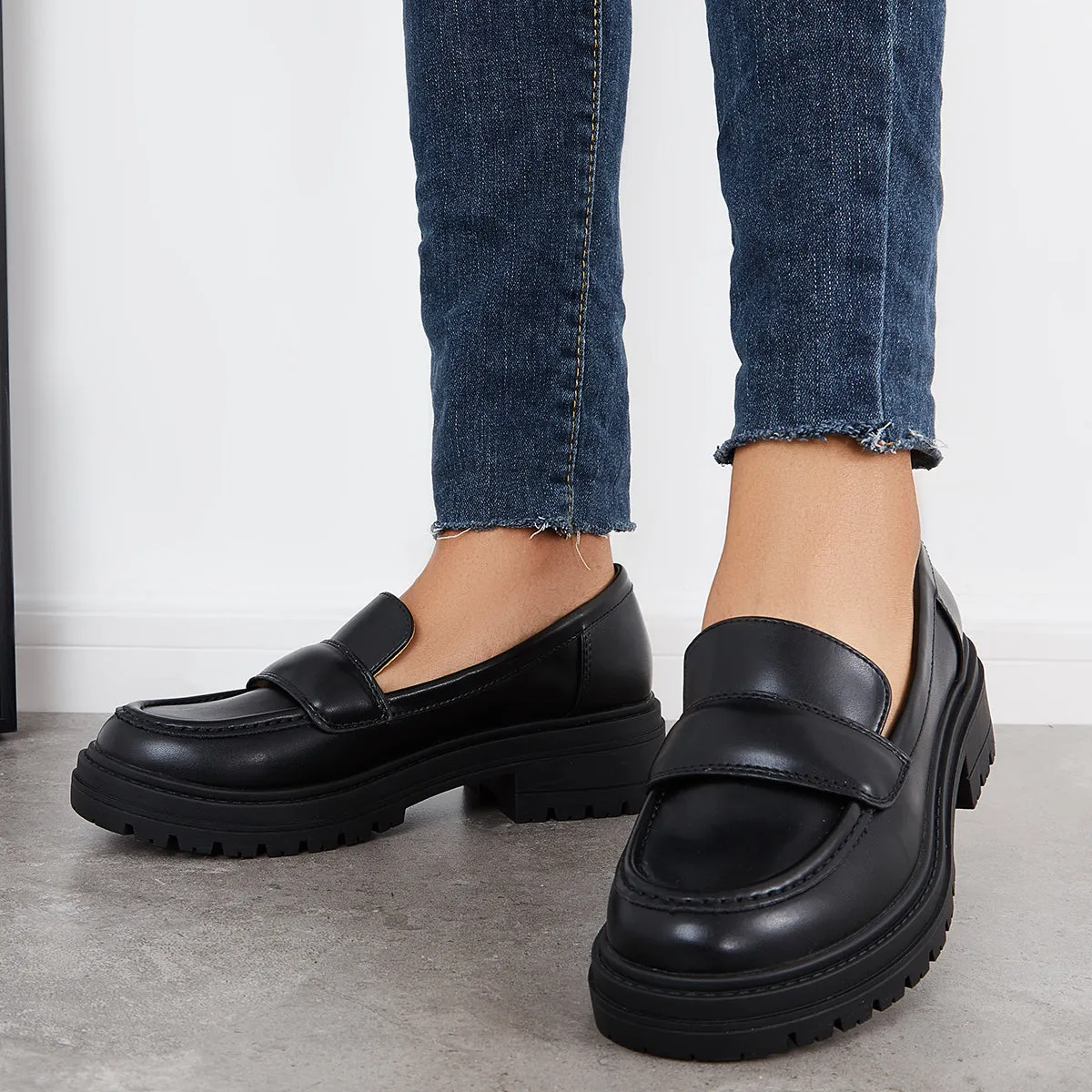 Women Round Toe Platform Vintage Loafers