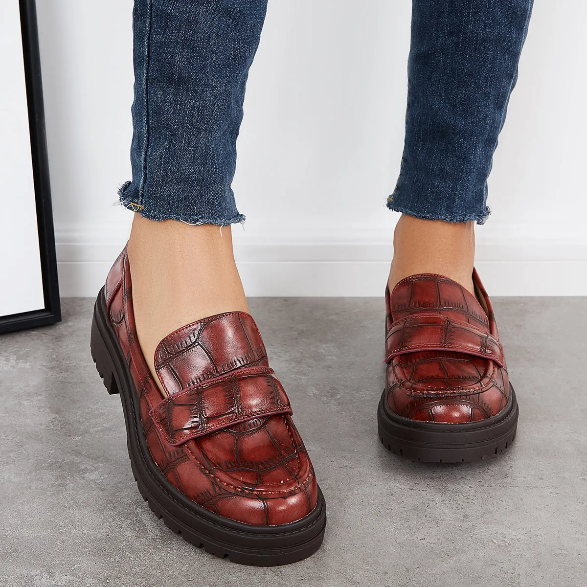 Women Round Toe Platform Vintage Loafers