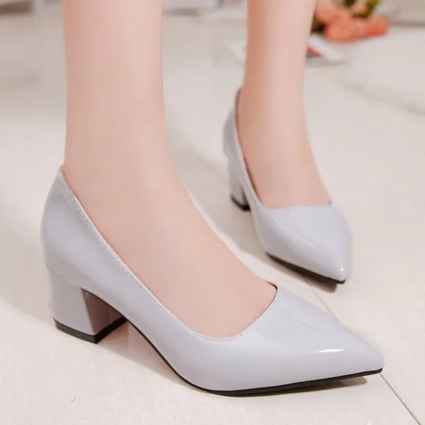 Women solid color pointed toe slip on chunky heels