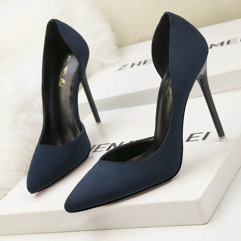 Women's Low-cut Pointed-toe Side Hollow-out Shoes