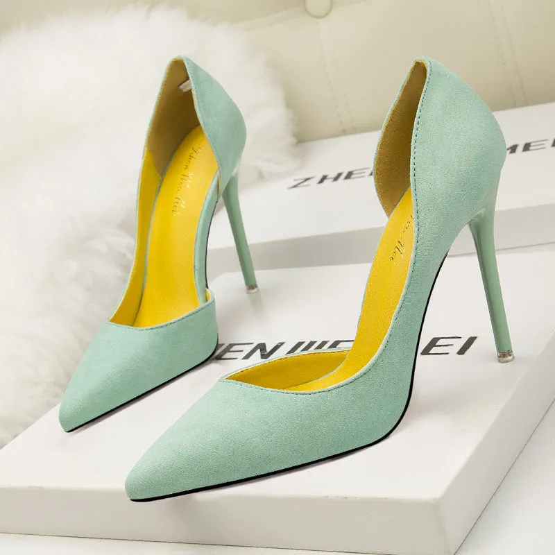 Women's Low-cut Pointed-toe Side Hollow-out Shoes